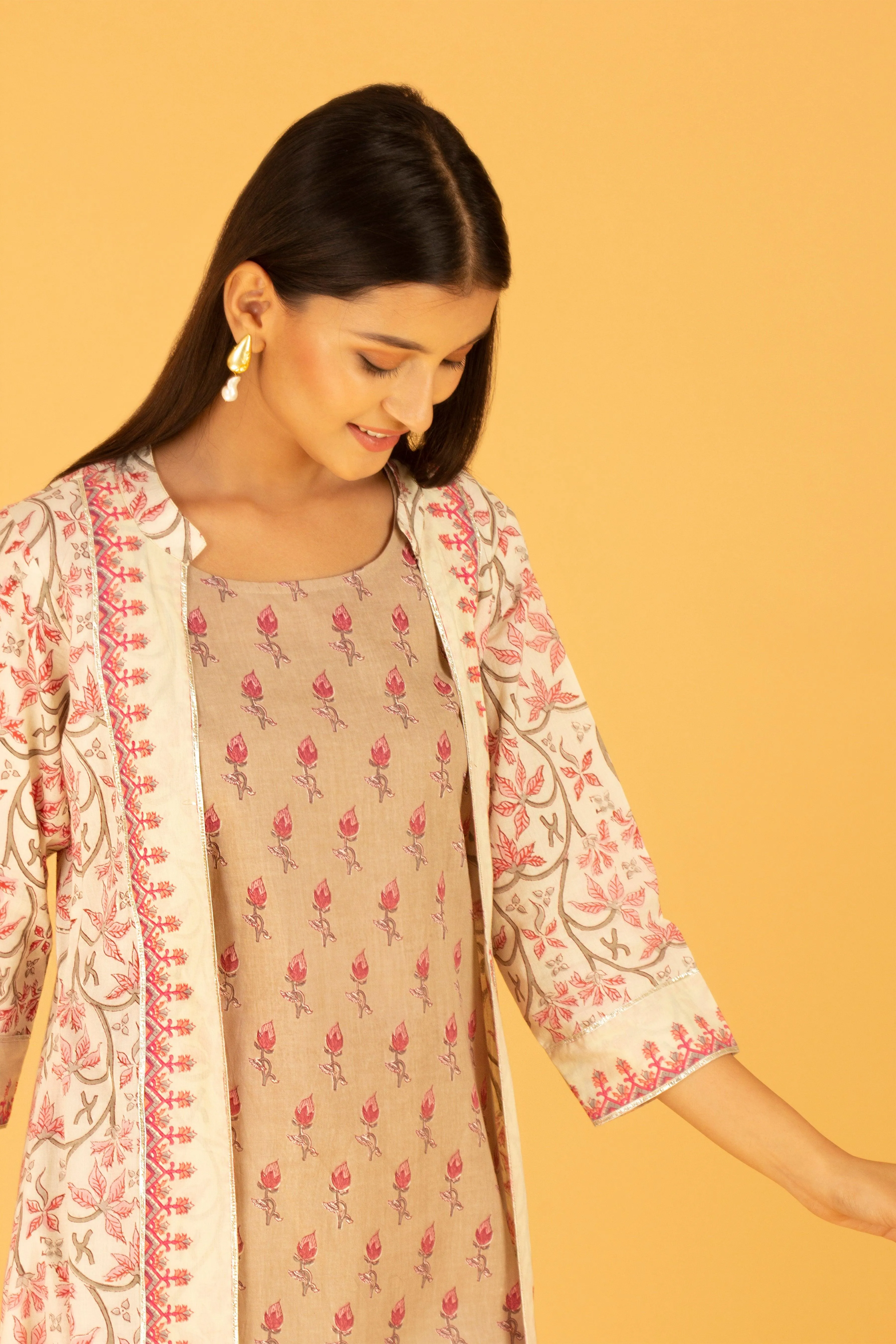 Aadhriti Beige-Pink Jacket Kurta Set