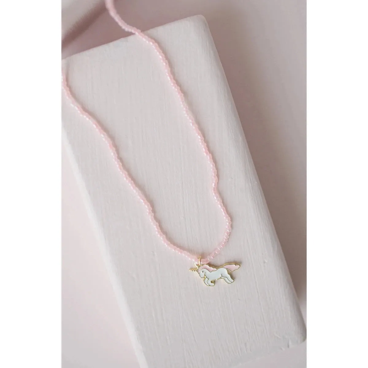 boutique unicorn adorn necklace