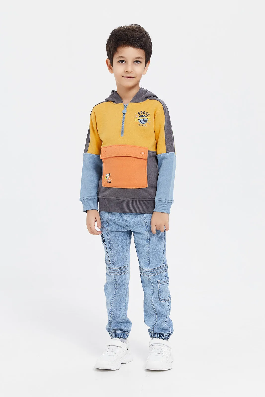 Boys Multicolour Paneled Flap Pocket Hooded Sweat