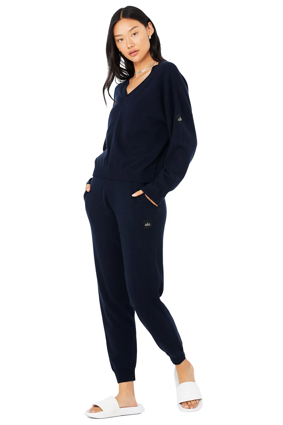 Cashmere Jet Set V-Neck Pullover & Cashmere Jet Set Pant Set - Navy