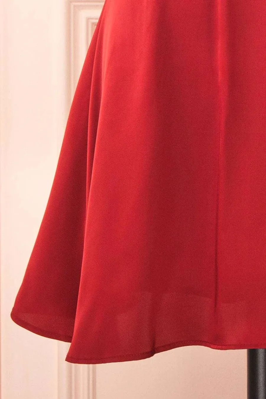 Classic Red Cow Neck Homecoming Dress Bridesmaid Dresses