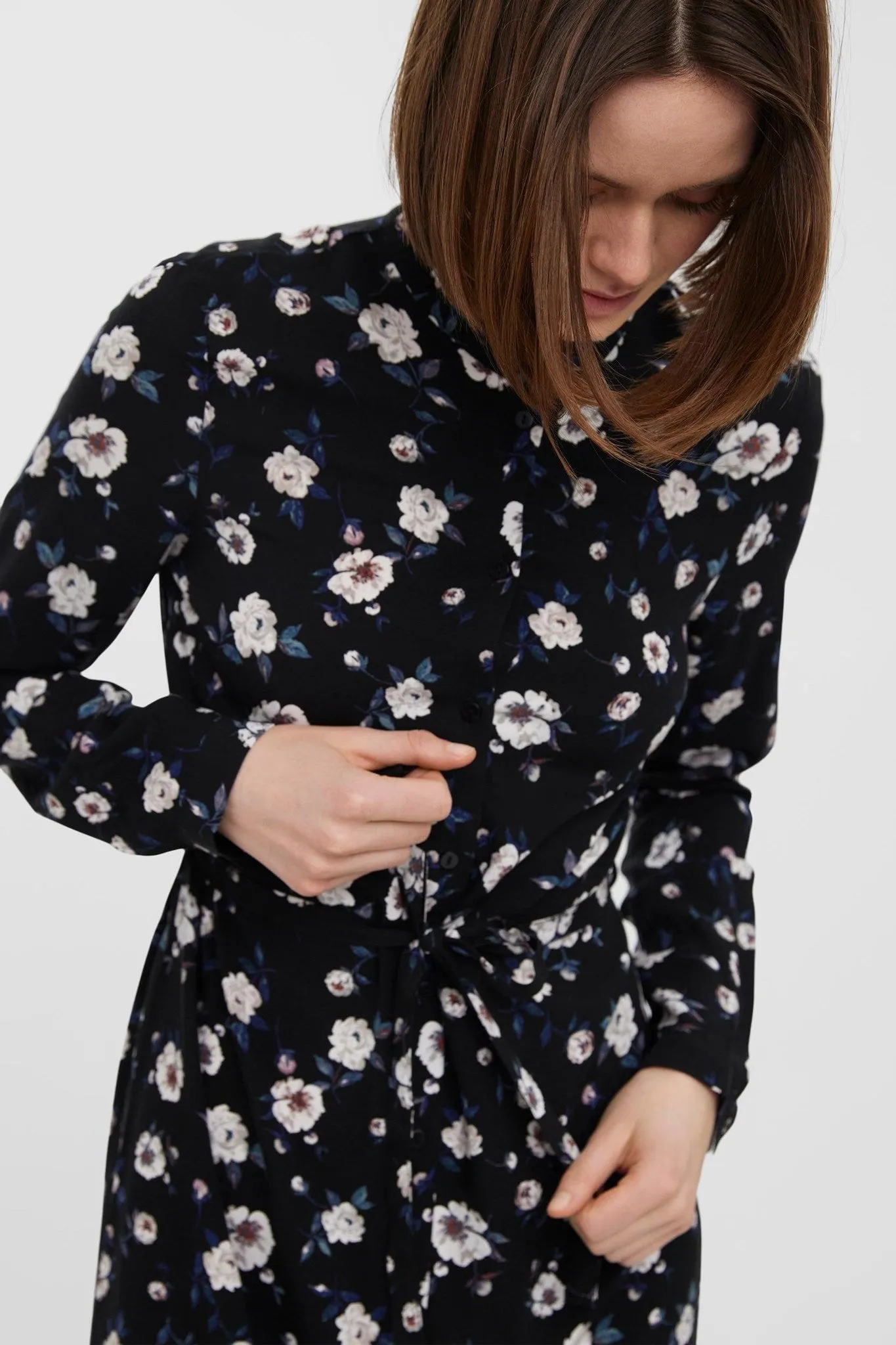 Easy Long Sleeve Shirt Dress - Sort