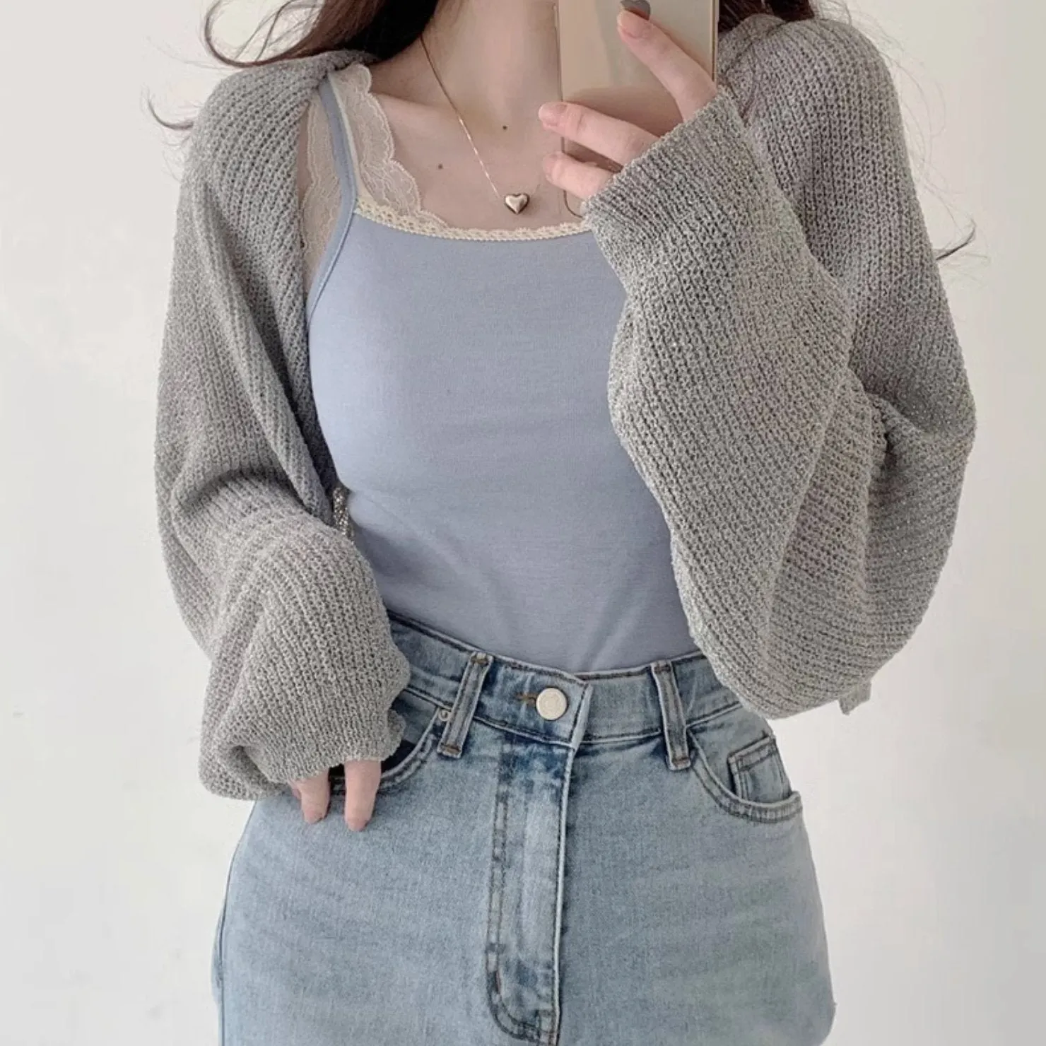 KNITTED CROP SWEATER