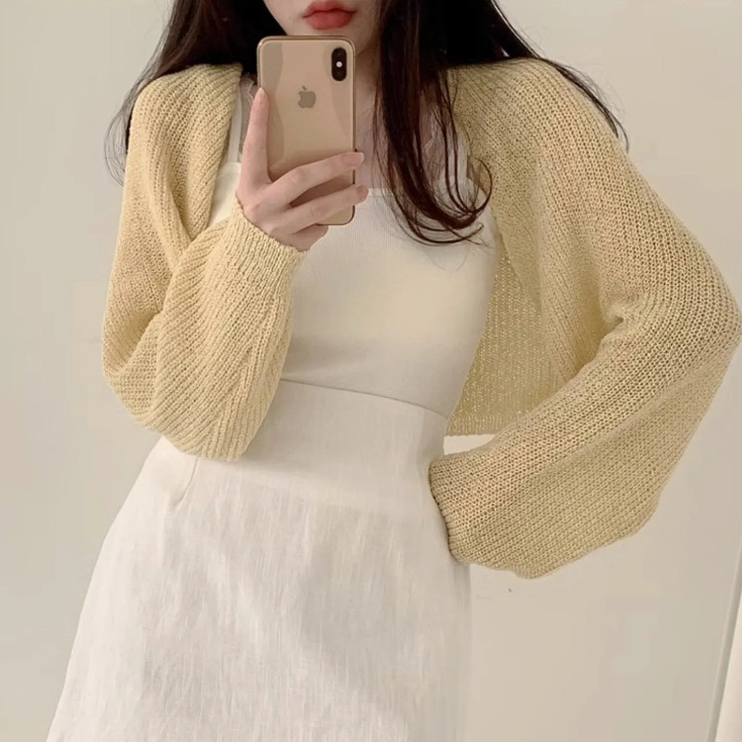 KNITTED CROP SWEATER