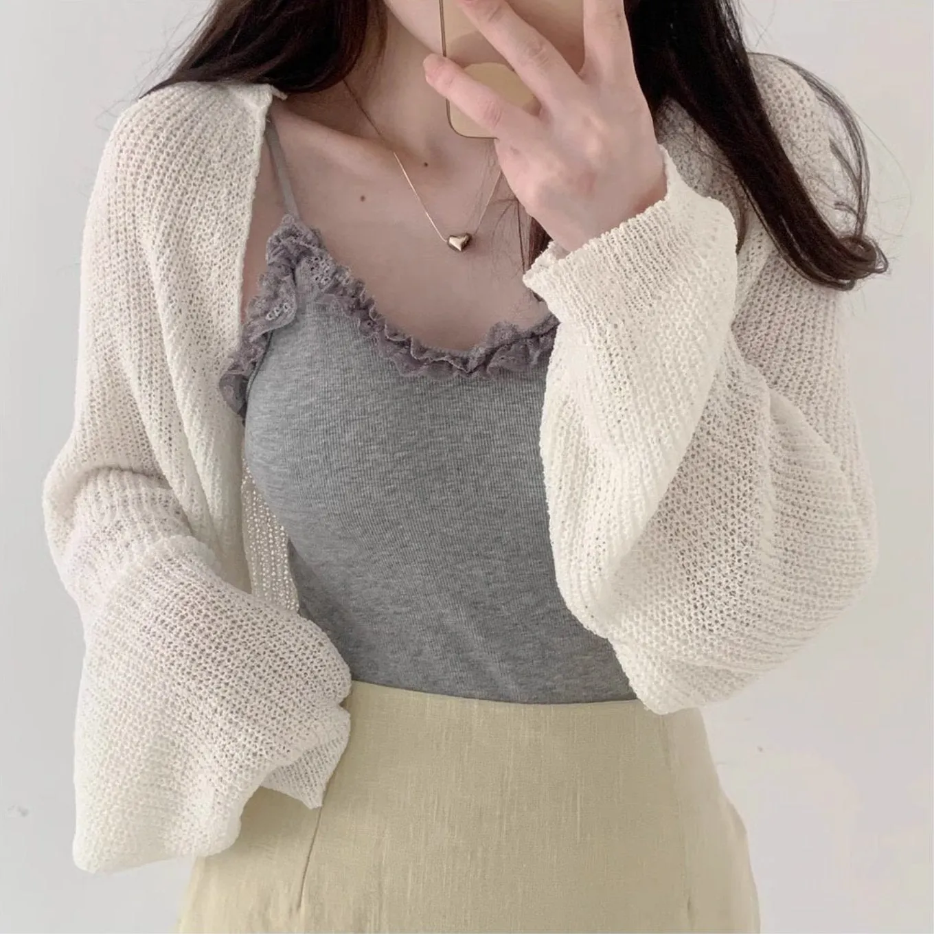 KNITTED CROP SWEATER