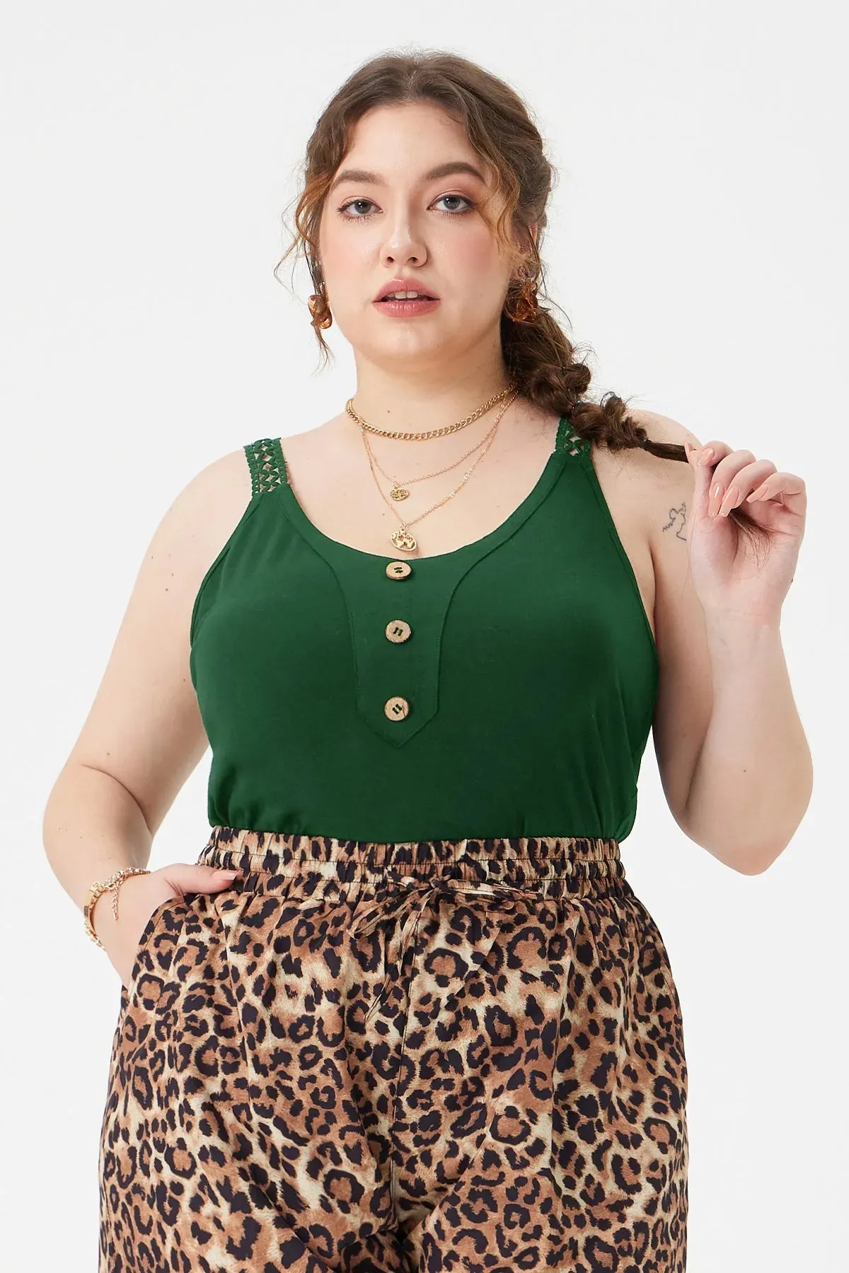 Solid Lace Straps Camisole Button Detail Tank