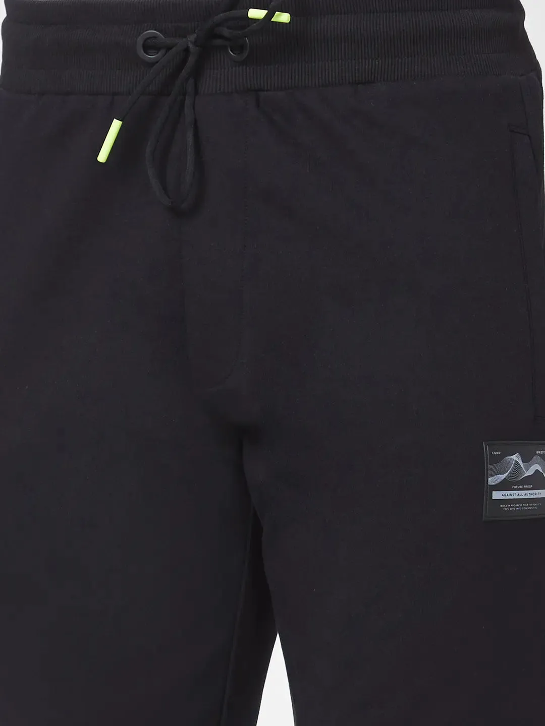 Spykar Men Black Blended Ankle Length Mid Rise Joggers Trackpant