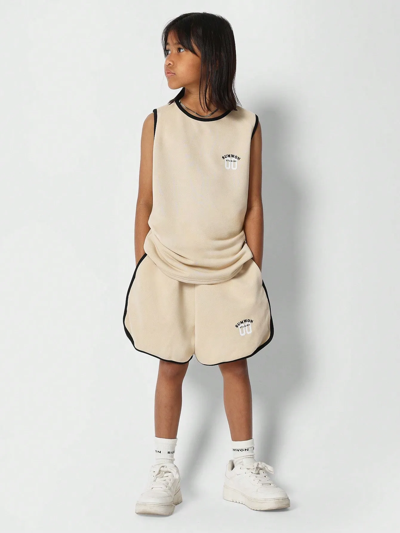 Tween Girls Contrast Binding Tank With Curve Hem Short 2 Piece Set