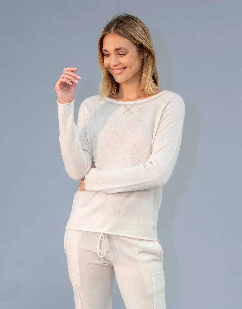 Un-Dyed Cashmere Jumper in Cream