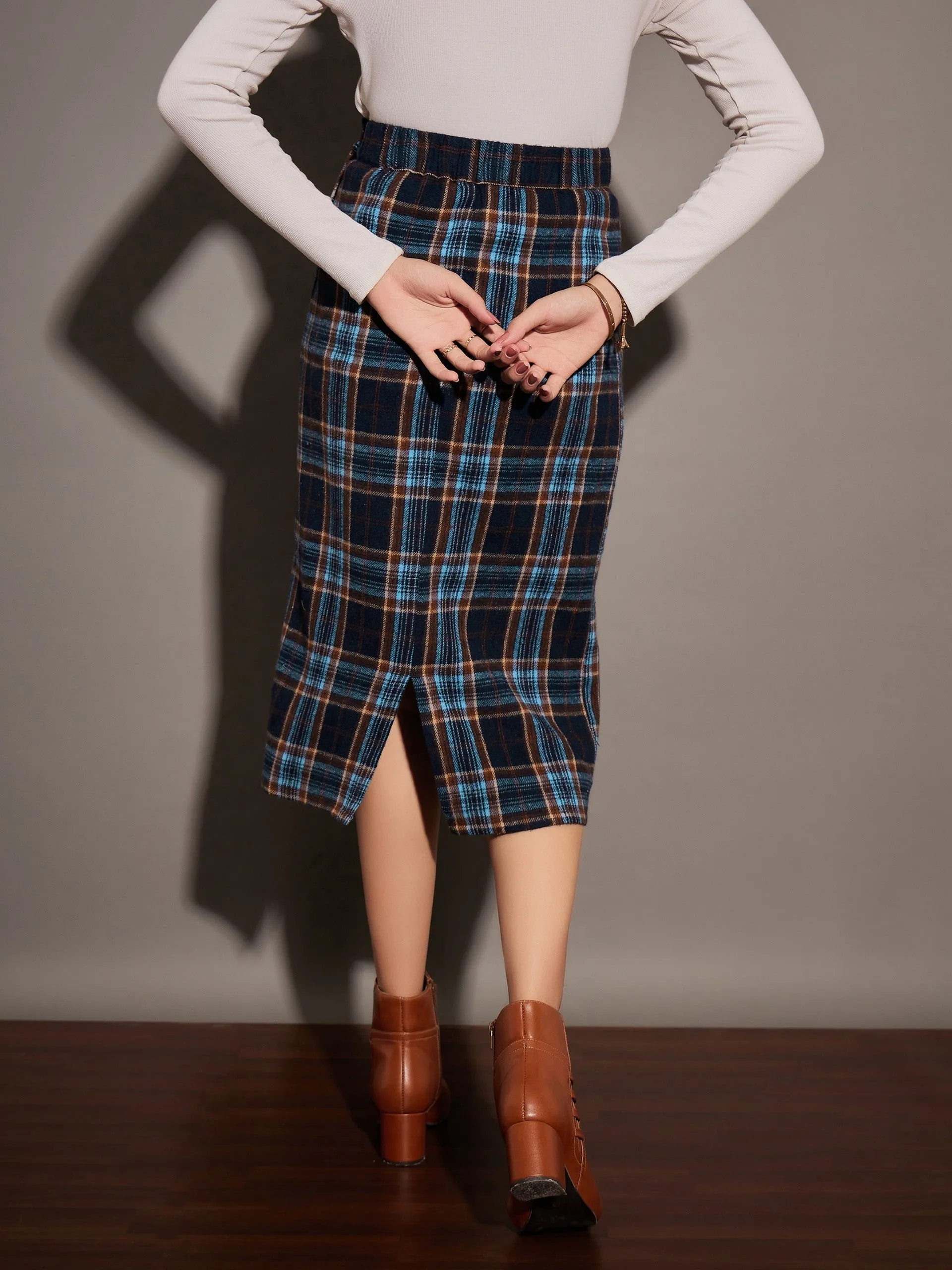 Women Blue Yarn dyed Check Pencil Skirt